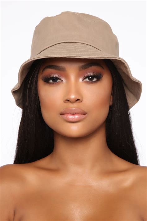 fashion nova bucket hats